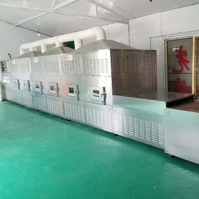 1000mmベルトの連続的なトンネルのより乾燥したマイクロウェーブ滅菌装置の産業乾燥機械